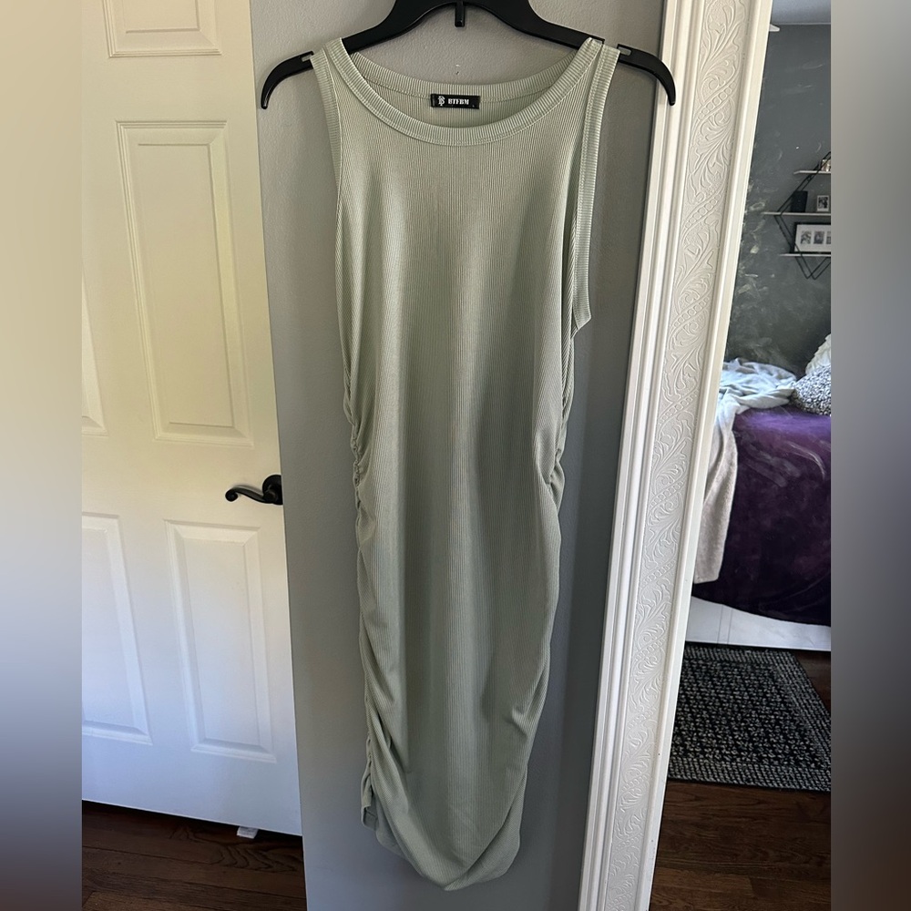 Ribbed Midi Bodycon Dress